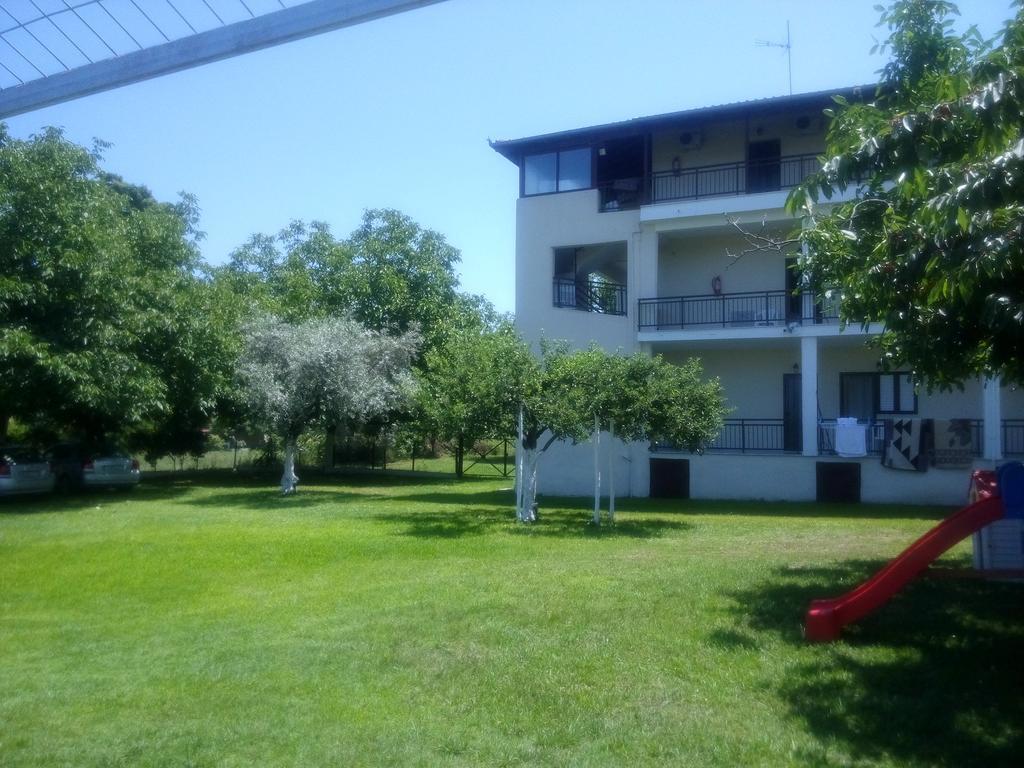 Trantas Rooms Paralía Skotínis Kültér fotó