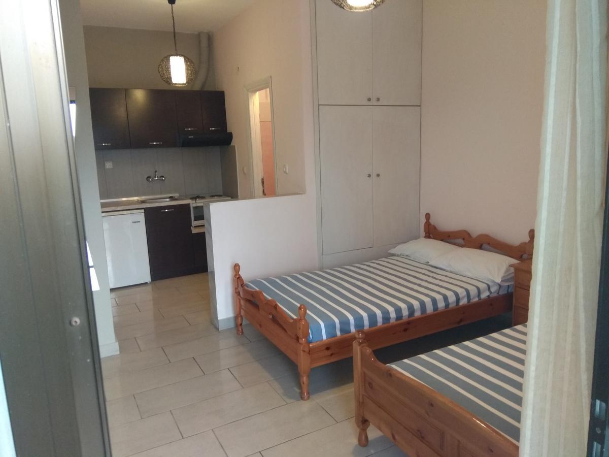 Trantas Rooms Paralía Skotínis Kültér fotó