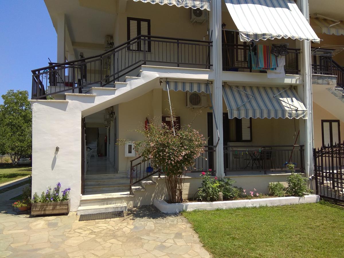 Trantas Rooms Paralía Skotínis Kültér fotó